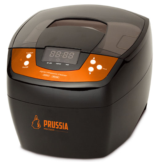 Scopri il nostro Ultrasonic Case Cleaner di PRUSSIA PRECISION: pulizia profonda e rapida per le tue cartucce, ideale per appassionati di armi e armigeri.